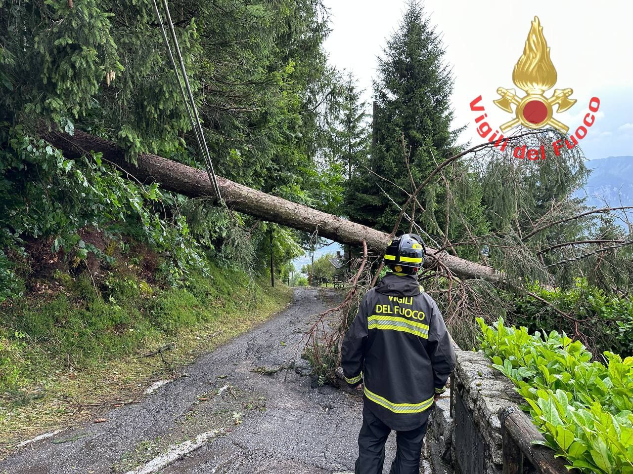 Maltempo E Forte Vento In Valcamonica Interventi Nella Notte Da Parte