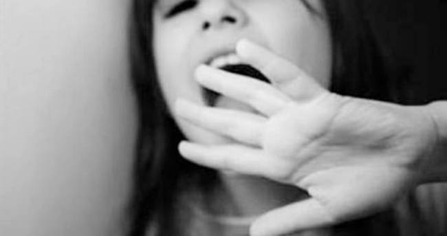 Allenatore abusava delle allieve minorenni