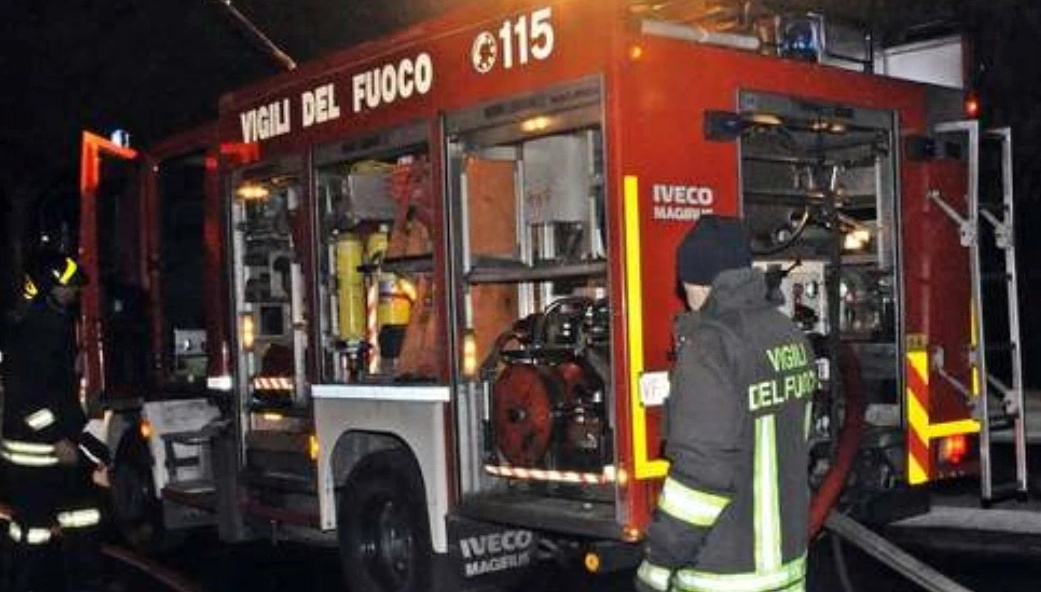 Ancora grave il giovane finito fuori strada
