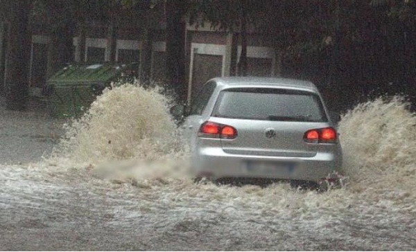 Asola, bomba d’acqua. Danni e disagi