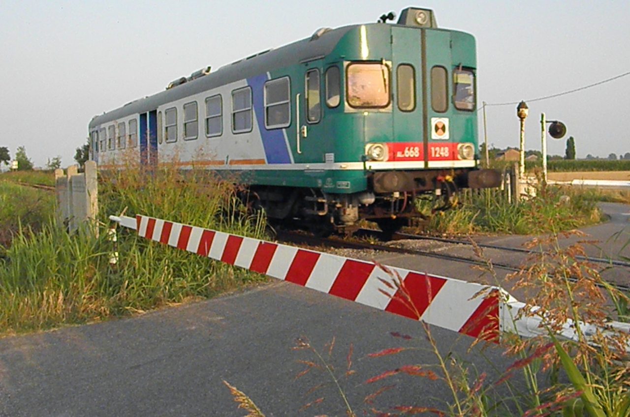 Ancora chiusa al traffico ferroviario la Rovato-Bornato