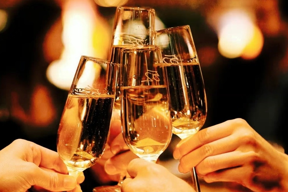 BUON 2017 e l’anno prossimo dateci pane e salamina!