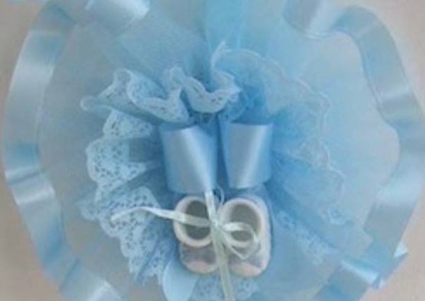 Brescia: bimbo nasce in strada