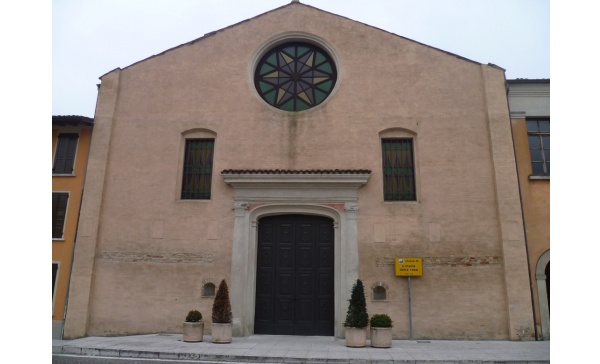Calvisano, rischio crolli in chiesa. Messe spostate
