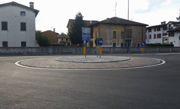 Carpenedolo, habemus rotonda