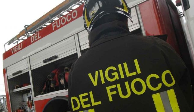 Incidente mortale nella notte, a perdere la vita un 31enne
