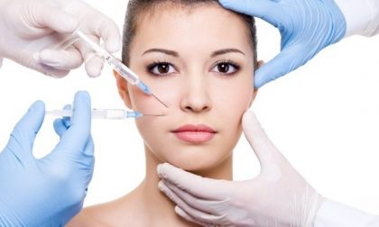 Chirurghi estetici sui social: state attenti!