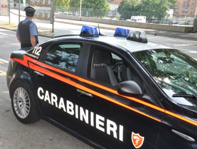 Coppia nella vita e nello spaccio.Arrestati 35enni
