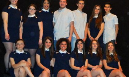 Da cantanti ad attori, il coro “Big” cresce sul palco