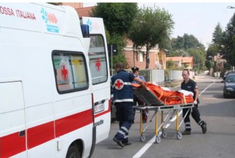 Delusione d’amore: tenta il suicidio