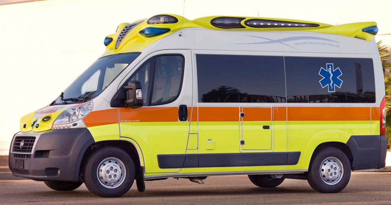 Esplode la cisterna, agricoltore ustionato