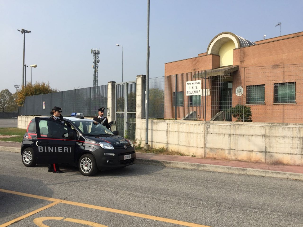 Provoca incidente e scappa: fermato dai Carabinieri