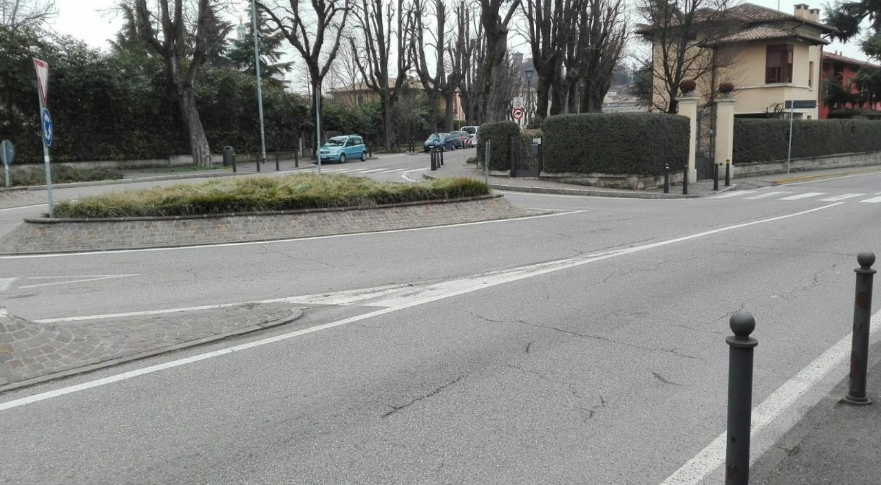 Giulia è ancora in coma, solidarietà dal paese