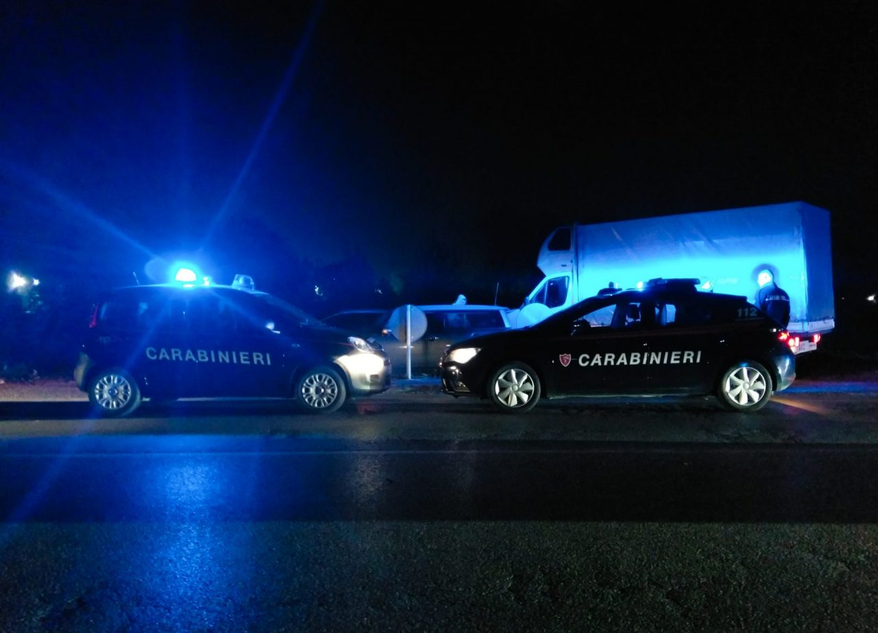 Scontro pauroso sulla provinciale due feriti