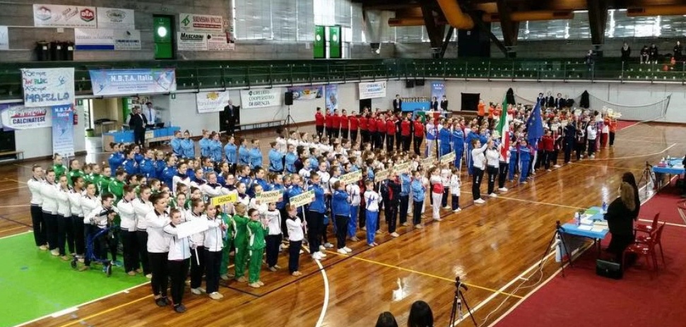 Il Twirling a Calcinato ha invaso il palazzetto