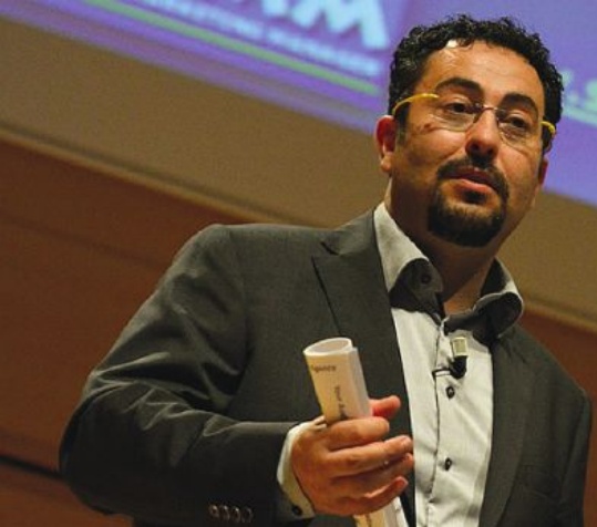 Il futuro della stampa locale, tra carta e social