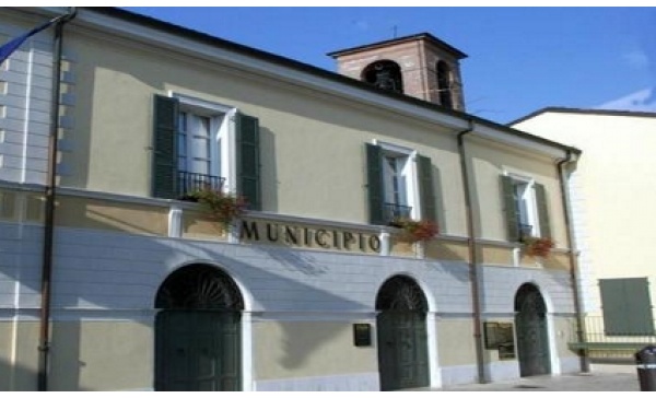 Ghedi, il sindaco non cede alle provocazioni