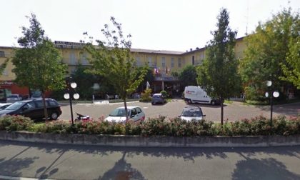 Incendio a Montichiari, due famiglie ospitate in hotel