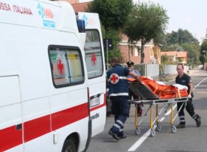 Incidente a Grole: coinvolte tre persone. Due trasportate in Ospedale.