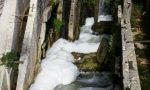 Schiuma nel canale del Mulino della Razzica