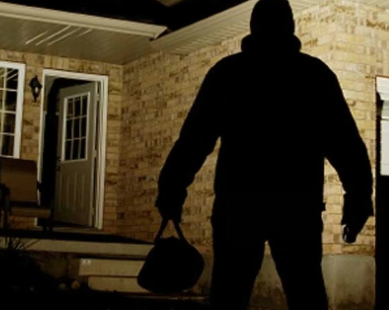 L’inchiesta della settimana? L’inviolabilità del domicilio