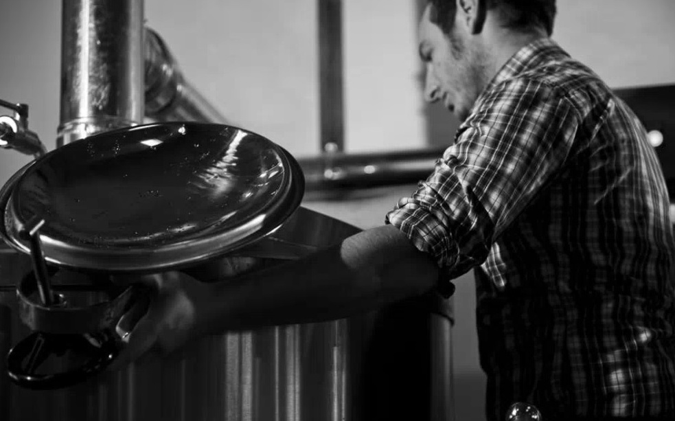 LE SUE SUPER BIRRE CONQUISTANO SINGAPORE