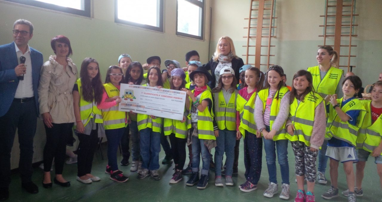 La 3C di Ponte San Marco vince il concorso Piedibus