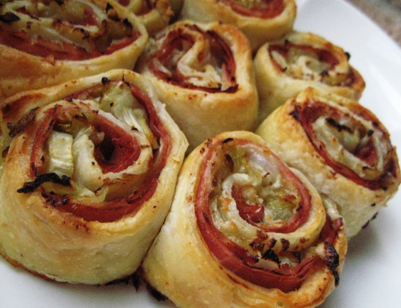 La ricetta della “Torta di Rose” salata