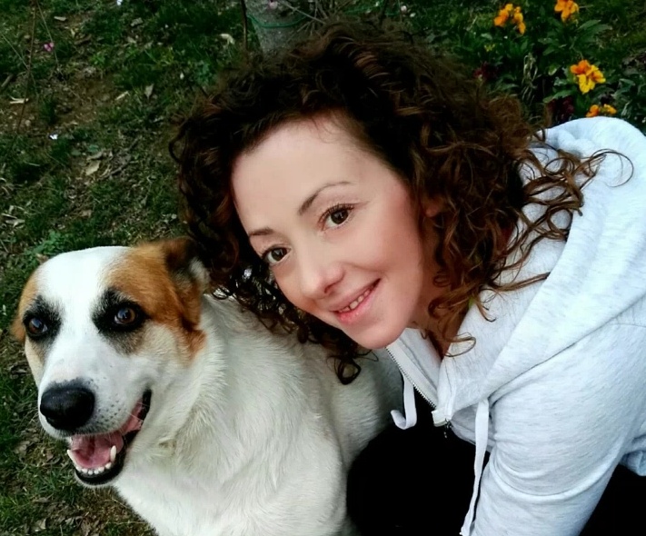 Laura Mauro, pole dancer e toelettatrice «bio»