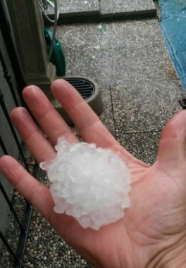 Maltempo prosegue fino a giovedì. Disagi nel bresciano.