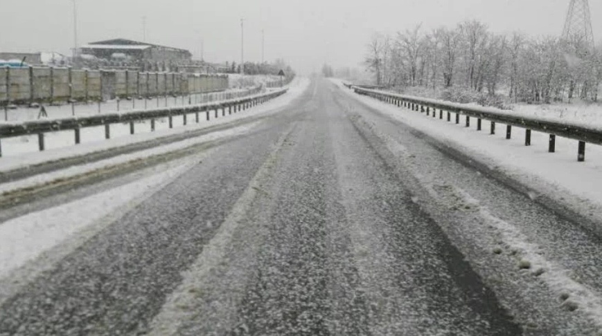 Meteo: dopo il gelo cadono i primi fiocchi