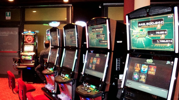 INCHIESTA: Milioni buttati nel gioco d’azzardo