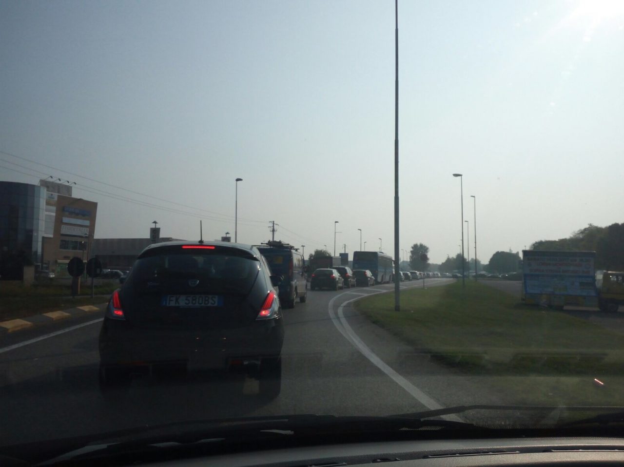 Montichiari: coda al Centro Fiera per il mercato