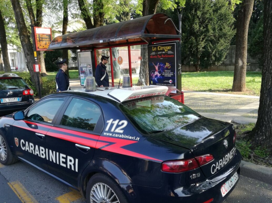 Montichiari: droga nei giardini di via Mazzoldi