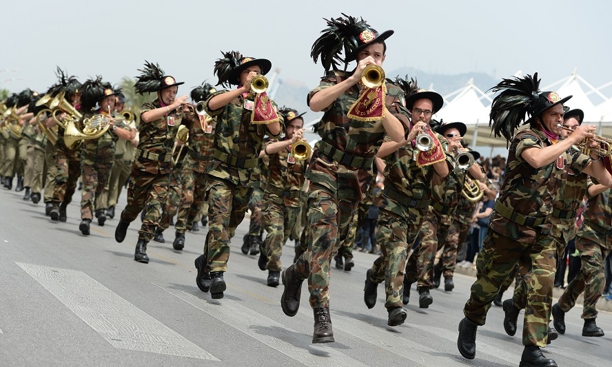 Montichiari, i Bersaglieri invadono la città