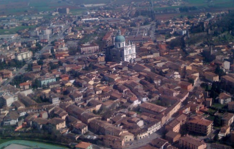 Montichiari, inaugura la prima web radio Five Radio