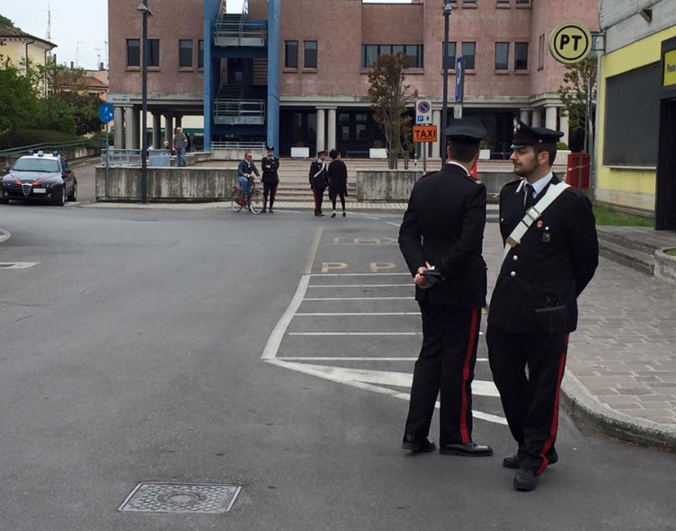 Montichiari shock: allarme bomba in pieno Centro abitato