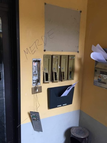 Montichiari: vandalismo alla sede della Lega