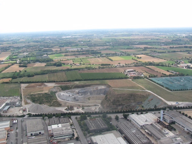 Nel bresciano: cave,discariche,danni alla salute