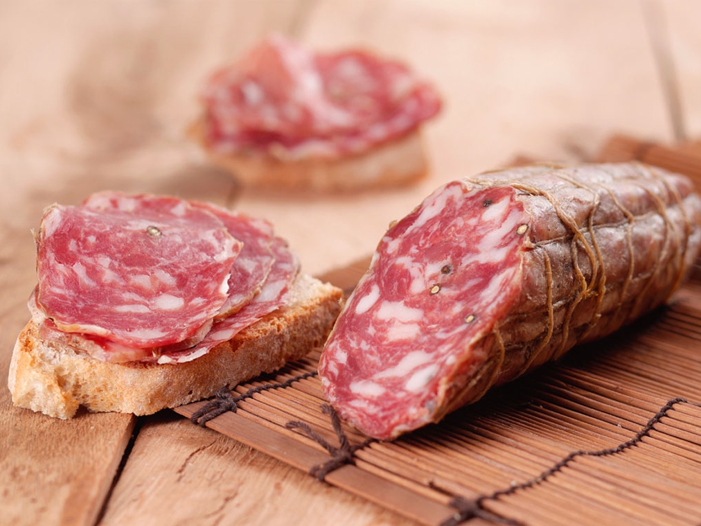 Nel salame c’è la salmonella. Prodotto ritirato