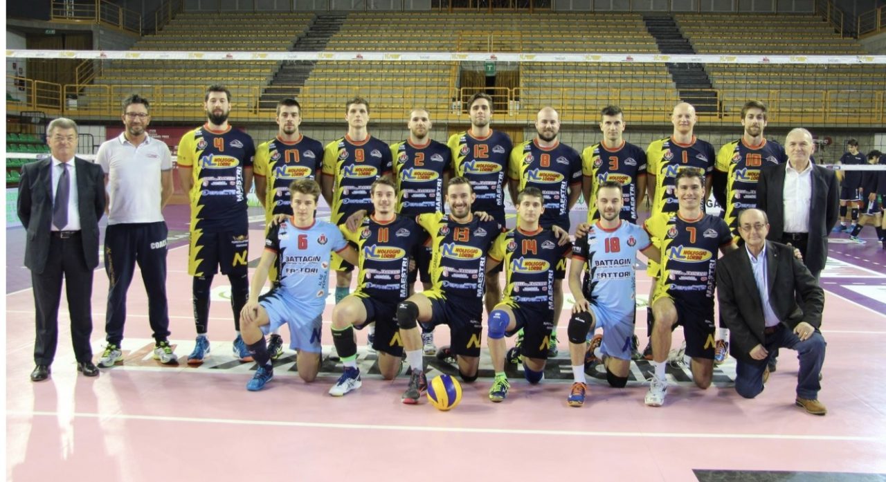 Palestra allagata, trasloca il match