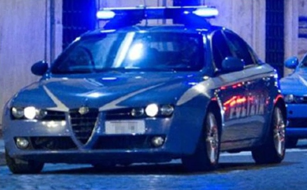 Polizia locale: investita da un 70enne. Inseguimento da film