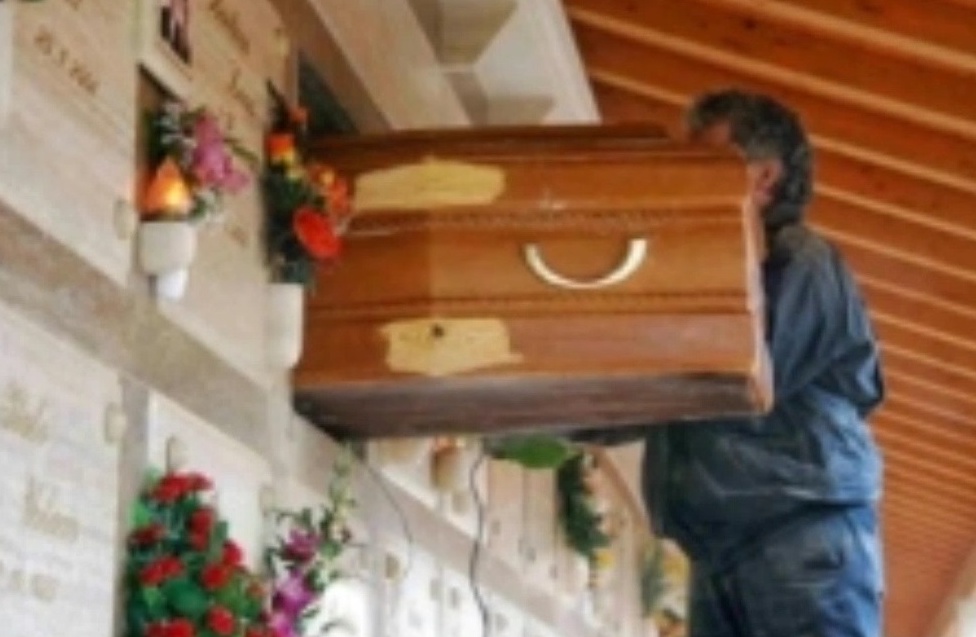 Prezzi funerali, attenzione ai furbi del business