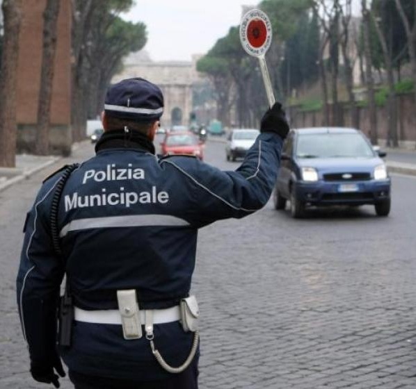 Polizia Locale e carabinieri in campo: maggiori controlli nel fine settimana