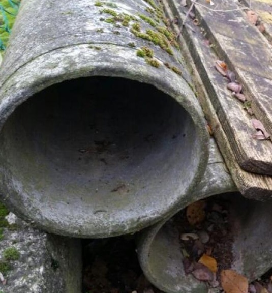 Quei tubi vanno smaltiti immediatamente