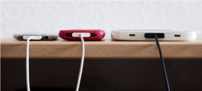 Ricaricare lo smartphone: gli errori più comuni