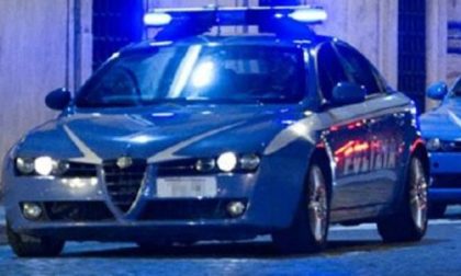 Rimini: bresciana 32enne aggredisce poliziotti