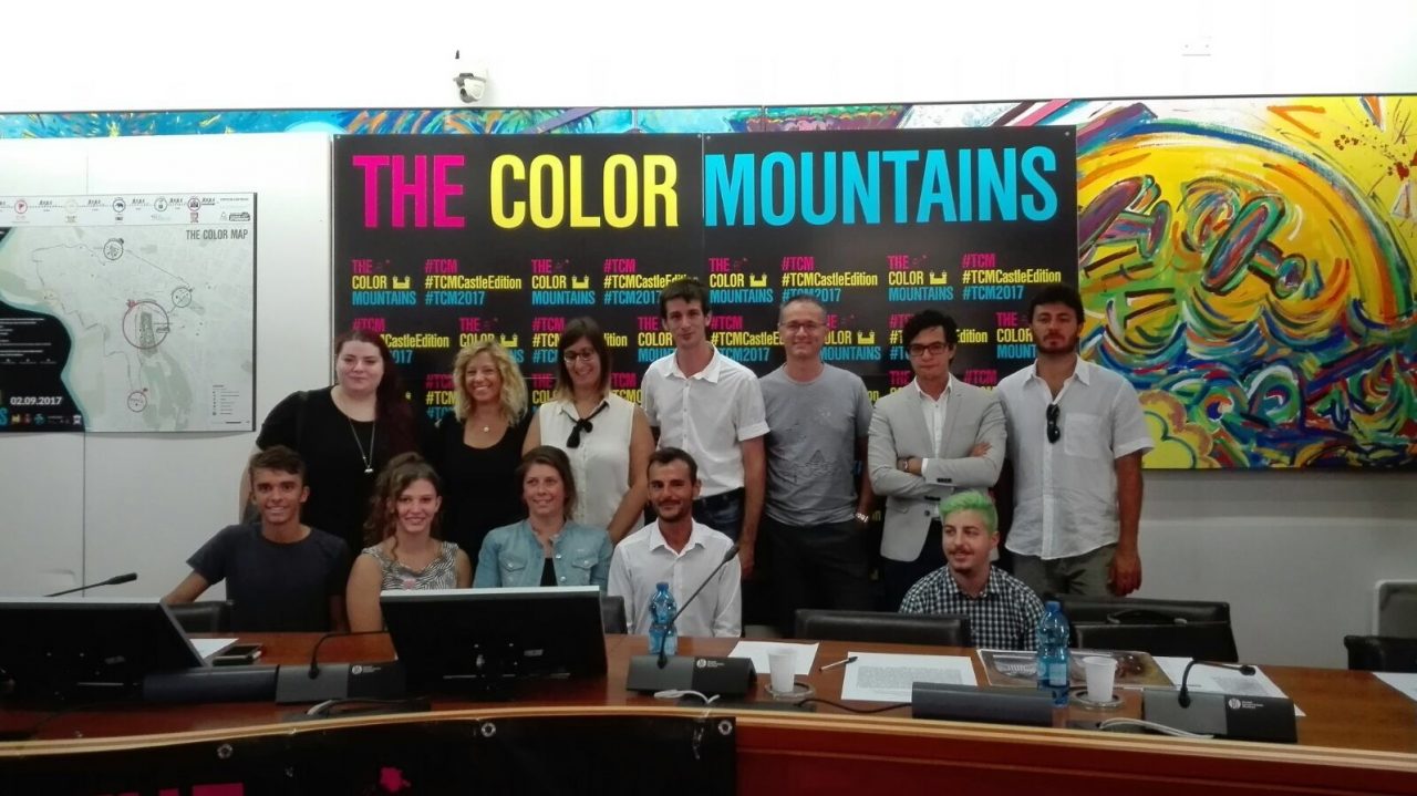 Rullo di tamburi per “The Color Mountains”