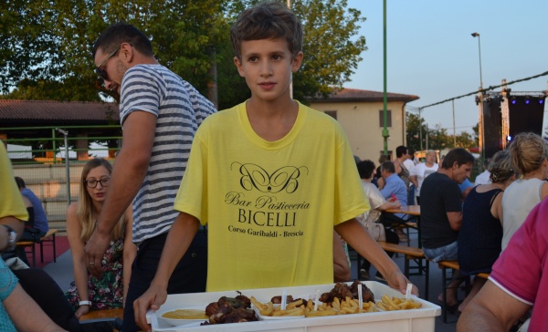 Sagra delle frazioni, presenze da record