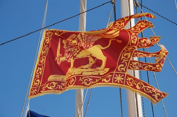 Secessionisti, 500 persone in protesta